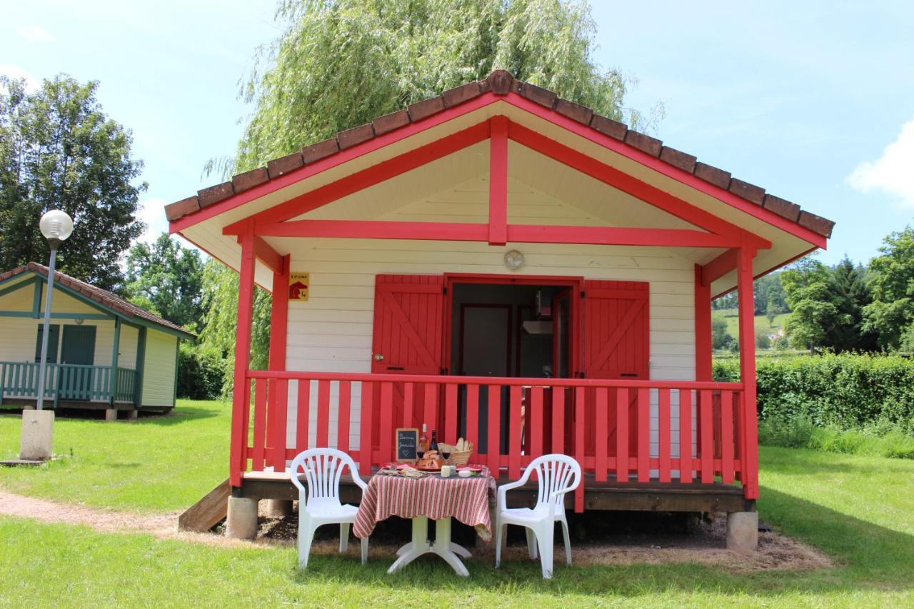 Camping Les Feuilles Chauffailles Exterior foto