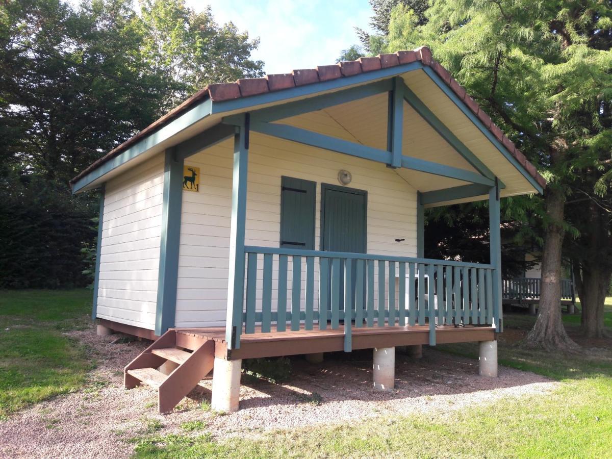 Camping Les Feuilles Chauffailles Exterior foto